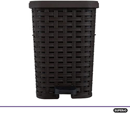 Superio Mini Trash Can with Foot Pedal Small Outdoor Garbage Can with Lid, 1.5 Gallon Plastic Waste Basket for Bathroom, Bedroom, Kitchen, Office, Patio (Wicker Brown 6 QT.), 6 Pack