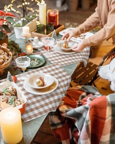 Rustic Brown White Buffalo Check Plaid Pattern Placemats Set of 4, Farmhouse Heat Resistant Washable Table Place Mats Cotton Table Linens Party Holiday Decor for Kitchen Dining Outdoor Indoor
