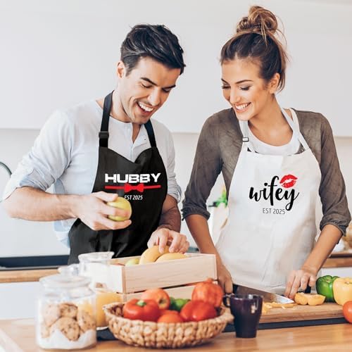 Prazoli Products Mr Mrs Apron Set - Engagement Gifts, Wedding & Bridal Shower Gifts for Couple (Hubby & Wifey Est: 2025, Standard)