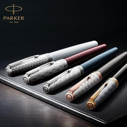 PARKER Sonnet Fountain Pen | Premium Metal and Black Gloss Finish with Gold Trim | Fine 18k Gold Nib with Black Ink Cartridge | Gift Box