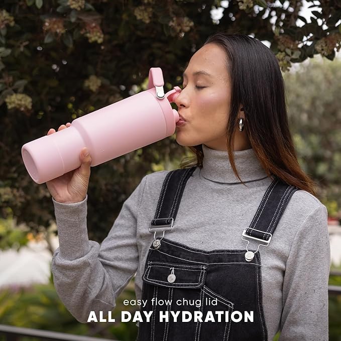Simple Modern Trek Pivot | 40oz Flip Straw Tumbler with Handle | Water Bottle & Boot | Interchangeable Straw & Chug Lids | Insulated Stainless Steel Jug | Gym Sports Outdoors | Honolulu