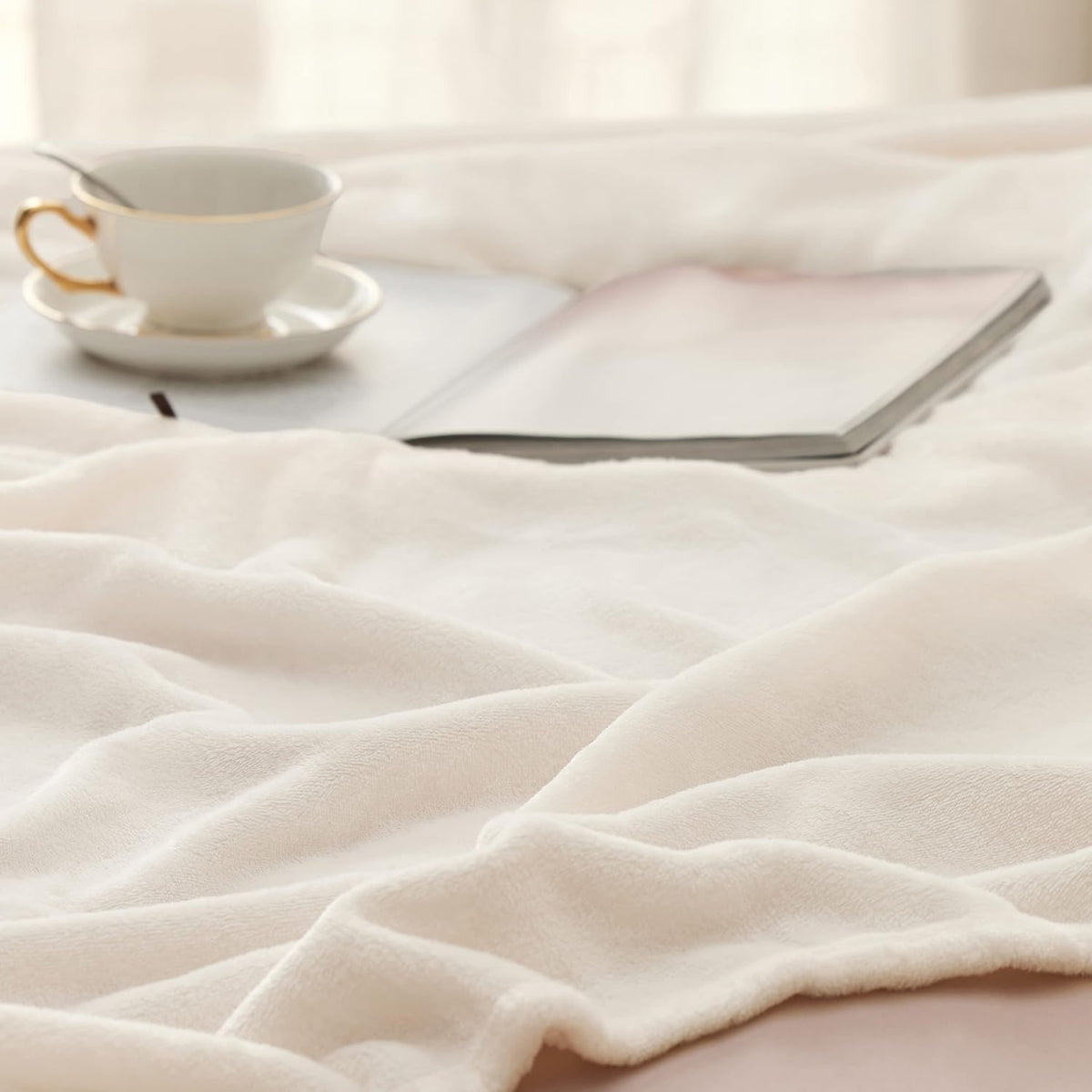 Bedsure Fleece Blanket Twin Size Cream - 300GSM Lightweight Plush Fuzzy Cozy Soft Warm Blanket for Bed, Sofa, Couch, Travel, Camping, 60x80 inches