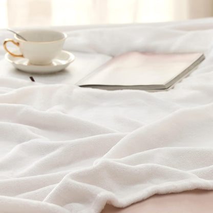 Bedsure Fleece Blankets King Size White - Bed Blanket Soft Lightweight Plush Cozy Fuzzy Luxury Microfiber, 108x90 inches