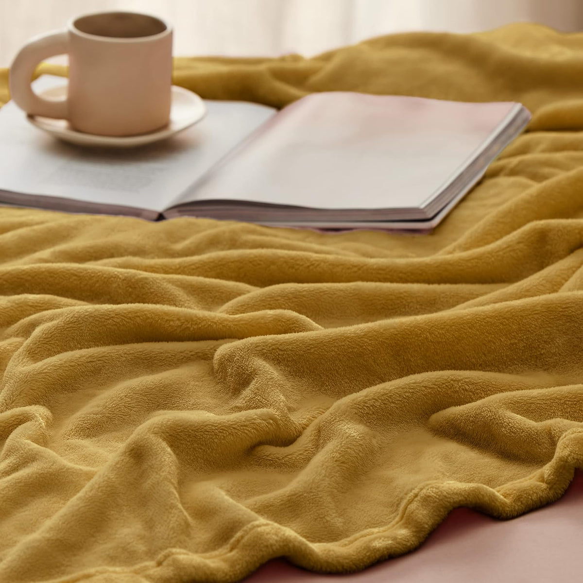 Bedsure Fleece Blanket Twin Size Yellow - 300GSM Lightweight Plush Fuzzy Cozy Soft Warm Blanket for Bed, Sofa, Couch, Travel, Camping, 60x80 inches