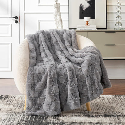 Cozy Bliss Faux Fur Throw Blanket for Couch - Soft Checkered Fuzzy Cozy Throw Gift Blankets for Women,Grey Blanket for Sofa Bedroom Living Room.(60 * 80 Inches,Grey)