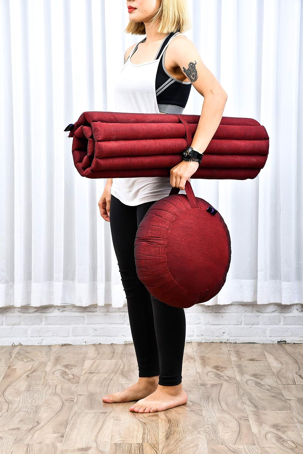 Leewadee Meditation Cushion Set – 1 Round Zafu Meditation Pillow and 1 Square Roll-Up Zabuton Meditation Mat, Pillows Bundle Filled with Kapok
