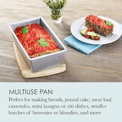 Chicago Metallic Commercial II 1-Pound Loaf Pan, Heavy-Weight Aluminized Steel, Professional Bread Baking Pan with Wire Reinforcement