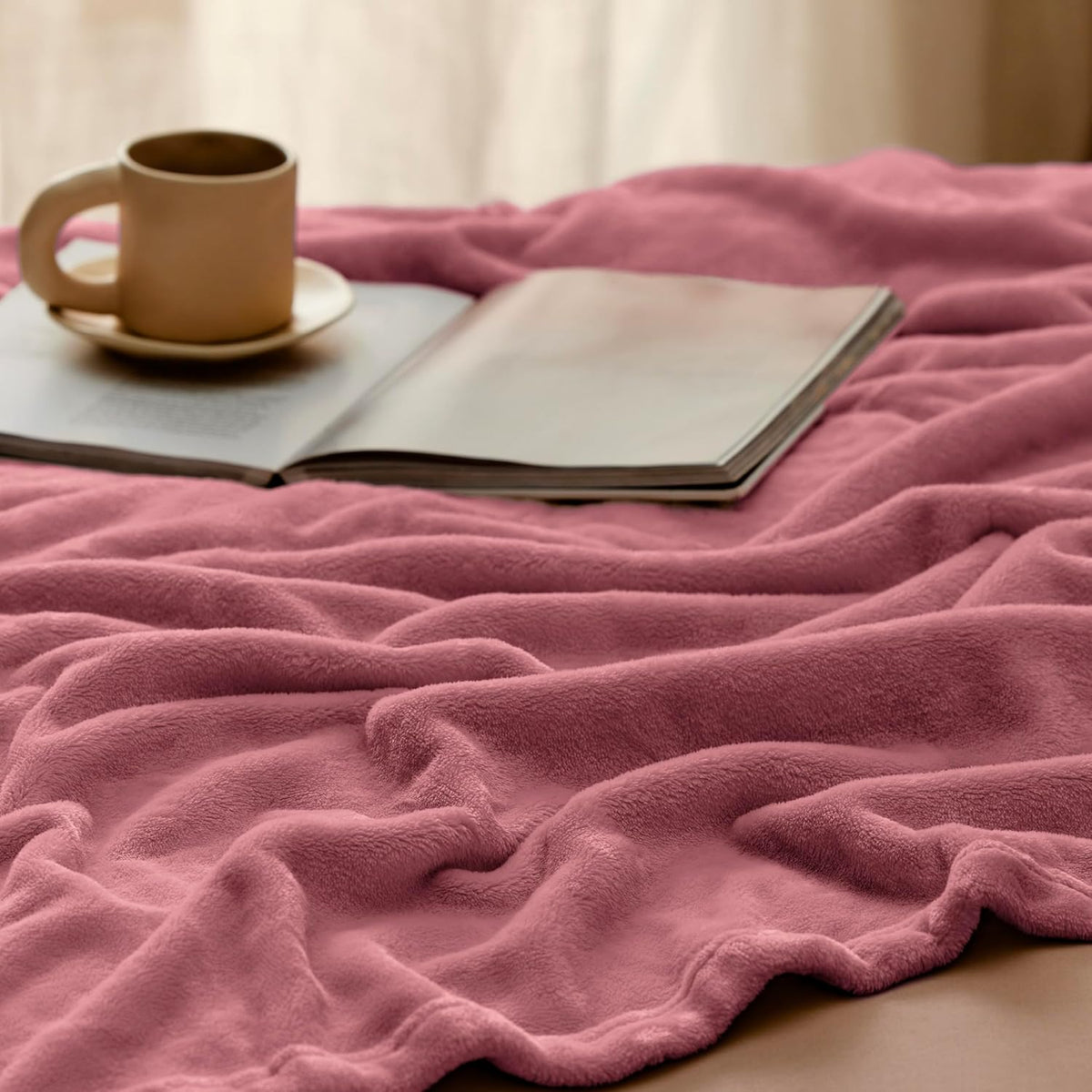 Bedsure Fleece Bed Blankets Queen Size Rose Pink - Soft Lightweight Plush Fuzzy Cozy Luxury Blanket Microfiber, 90x90 inches