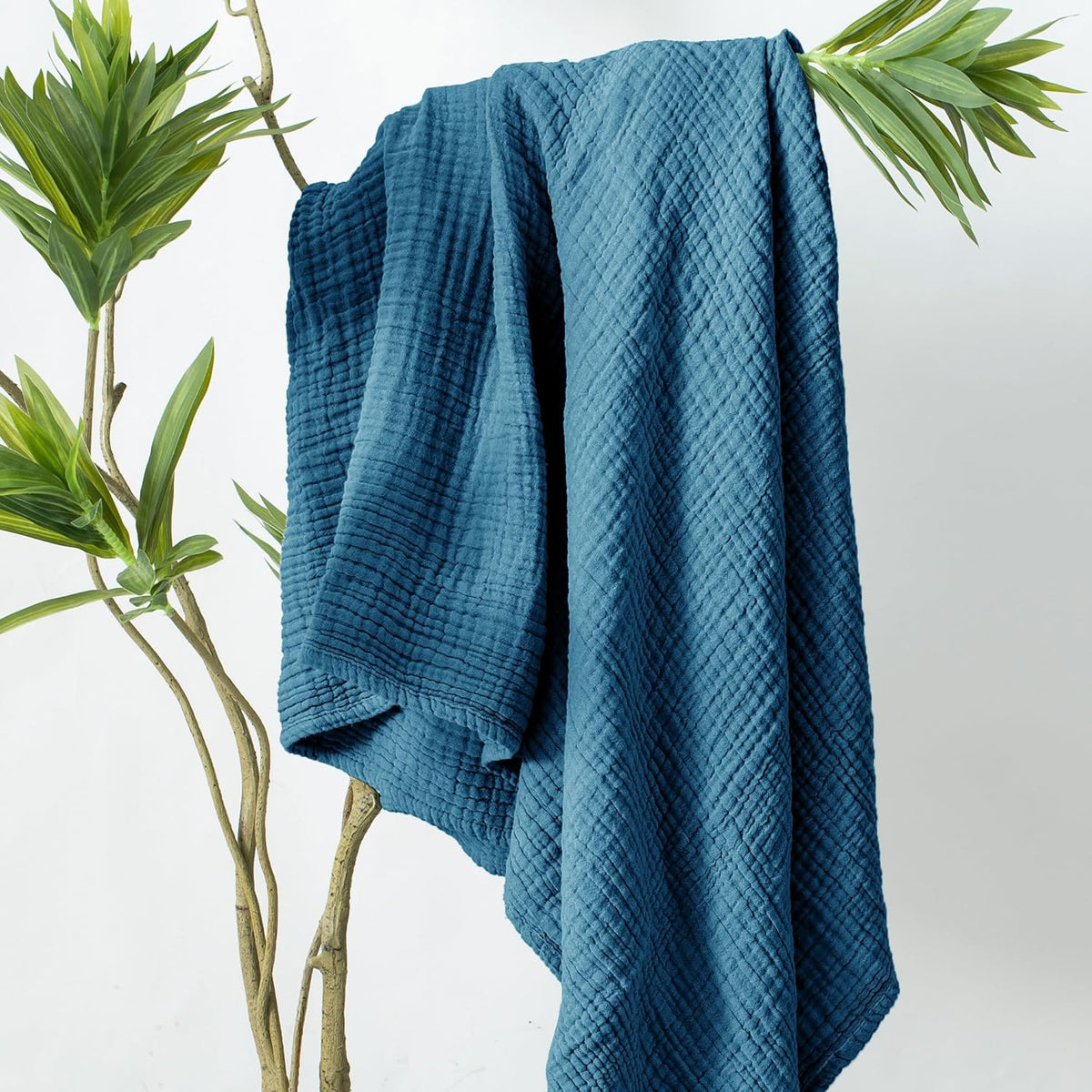 Carriediosa 100% Cotton Muslin Throw Blanket 50" X 70" Throw XL Size，4-Layers Summer Gauze Throws for Bed Couch，Soft Lightweight Breathable Linen Blankets Bedspread for Adults All Season，Dusty Blue