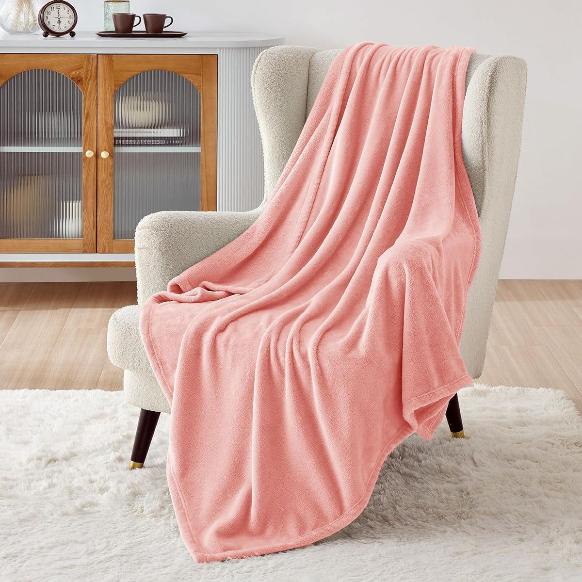 Bedsure Fleece Throw Blanket for Couch Pink - Lightweight Plush Fuzzy Cozy Soft Blankets and Throws for Sofa, 50x60 inches