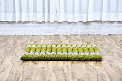 Leewadee Zabuton Seating Cushion – Square Floor Seat for Meditation Exercises, Light Yoga Mat Filled with Kapok