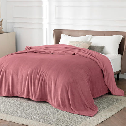 Bedsure Twin XL Fleece Blanket Dorm Bedding - Lightweight Soft Cozy Blankets for Bed, Sofa, Couch, Travel, Camping, Rose Pink, 66"x90"